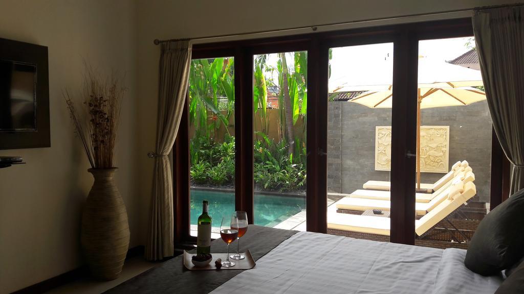 Exquisito Villa Denpasar  Luaran gambar