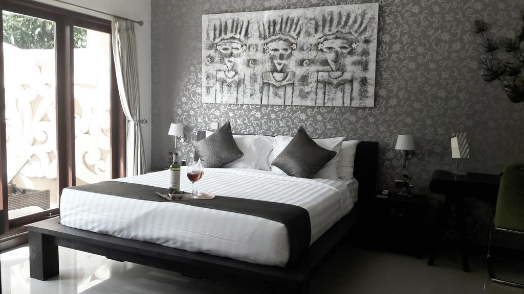 Exquisito Villa Denpasar  Luaran gambar