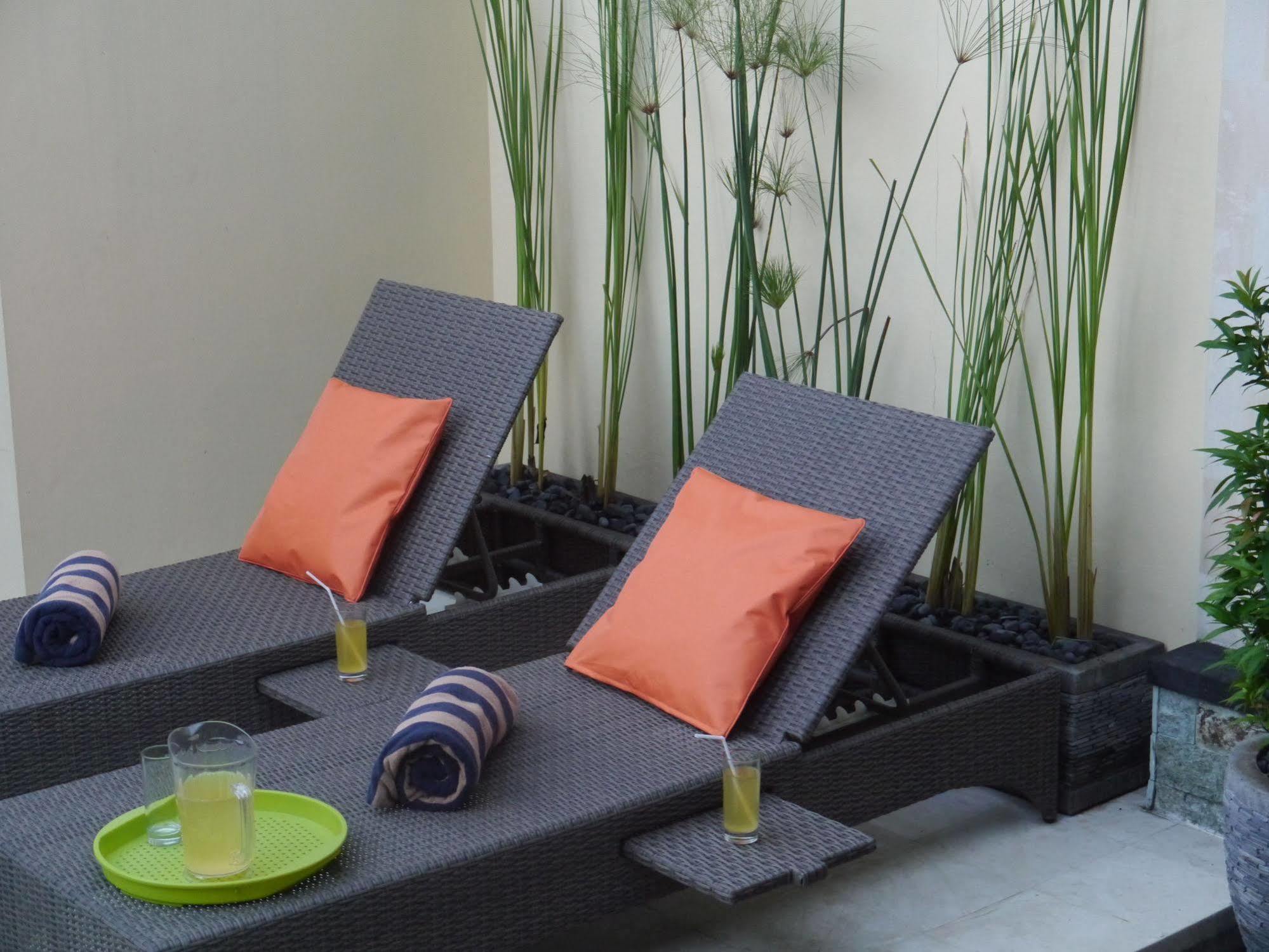 Exquisito Villa Denpasar  Luaran gambar