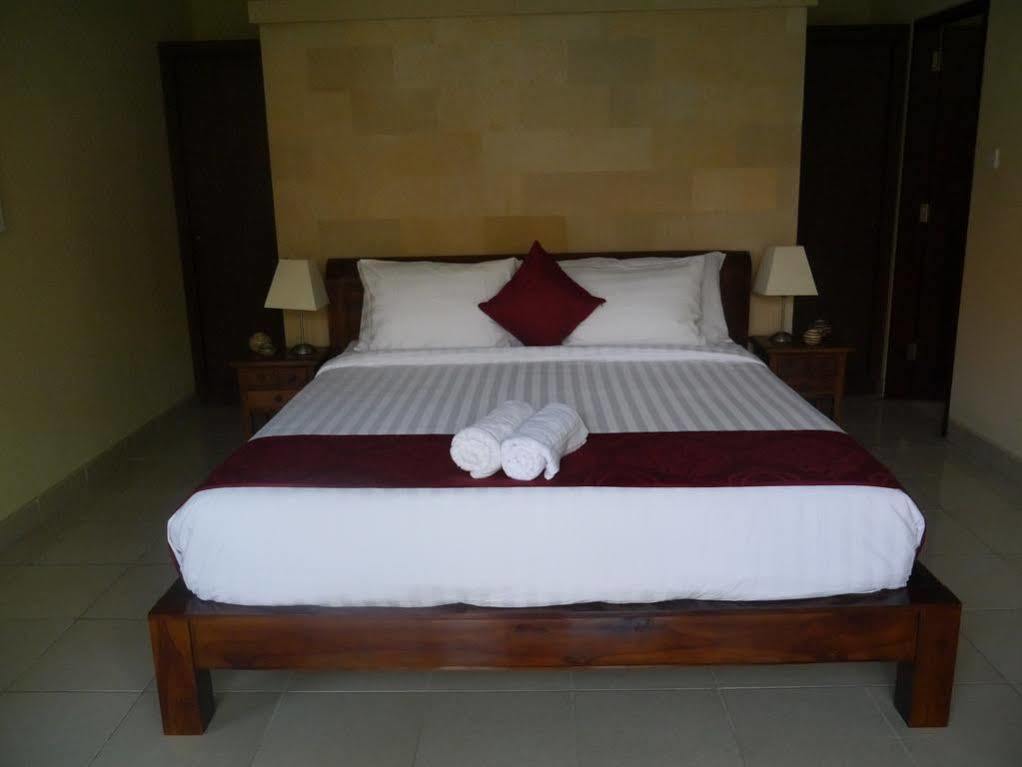 Exquisito Villa Denpasar  Luaran gambar